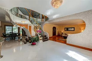 164 W Islip Rd, West Islip, NY 11795 - Photo 6