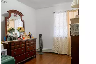 206-08 116th Ave, Cambria Heights, NY 11411 - Photo 6