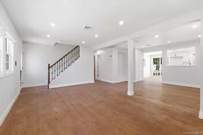27 New Avenue, Wyandanch, NY 11798 - Photo 6