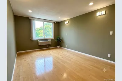 118 18 Union Tpke Apt #B4, Kew Gardens, NY 11415 - Photo 12