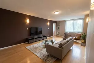 118-18 Union Tpke, Kew Gardens, NY 11415 - Photo 6