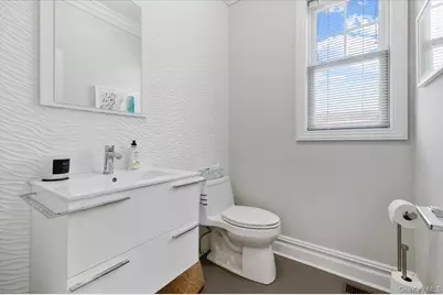 545 E Fulton Street, Long Beach, NY 11561 - Photo 18