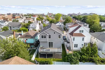 545 E Fulton Street, Long Beach, NY 11561 - Photo 2
