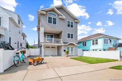 545 E Fulton Street, Long Beach, NY 11561 - Photo 1