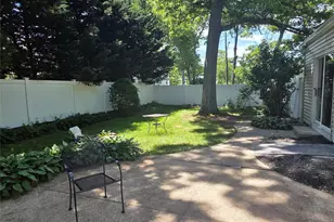 7 Roosevelt Ave, Greenlawn, NY 11740 - Photo 16