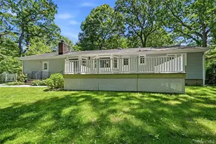 34 Bolan Dr, Huntington Station, NY 11746 - Photo 40