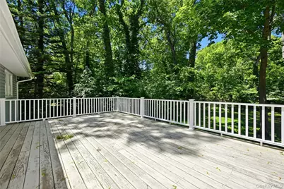 34 Bolan Drive, Huntington Station, NY 11746 - Photo 38