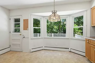 34 Bolan Drive, Huntington Station, NY 11746 - Photo 20
