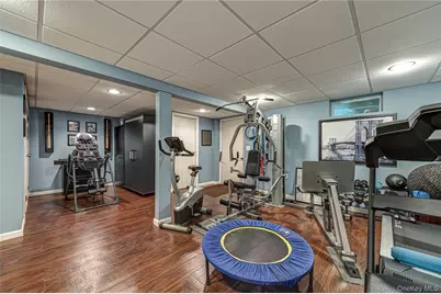 3 Hunter Court, Dix Hills, NY 11746 - Photo 24