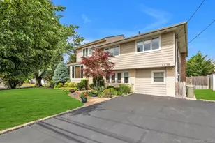 3375 Fairway Rd, Oceanside, NY 11572 - Photo 2