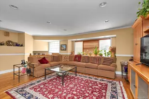 3375 Fairway Rd, Oceanside, NY 11572 - Photo 4