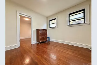 5718 79th Avenue, Glendale, NY 11385 - Photo 16