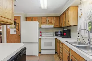 83 Knapp Rd, Mastic Beach, NY 11951 - Photo 12
