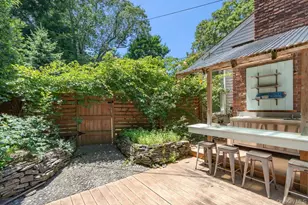 27 Hennessy Dr Dr, Huntington, NY 11743 - Photo 28