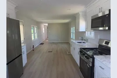 70 Revere Drive, Bohemia, NY 11716 - Photo 6