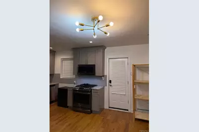 20507 Murdock Avenue, Saint Albans, NY 11412 - Photo 4