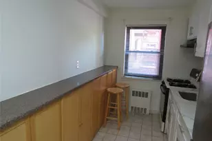147-14 84th Rd, Briarwood, NY 11435 - Photo 12