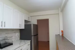 147-14 84th Rd, Briarwood, NY 11435 - Photo 14