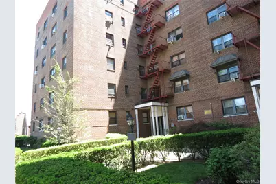 147-14 84th Road #2A, Briarwood, NY 11435 - Photo 2