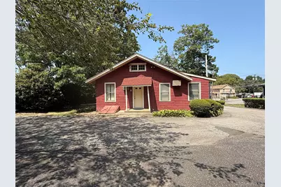2566 Middle Country Road, Centereach, NY 11720 - Photo 12