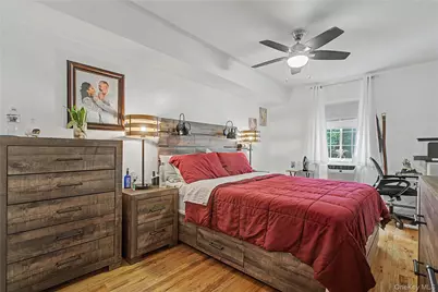 2722 Wallace Avenue, Bronx, NY 10467 - Photo 8