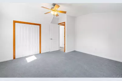 113 Duffy Place, West Islip, NY 11795 - Photo 24