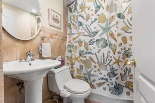 113 Duffy Pl, West Islip, NY 11795 - Photo 18