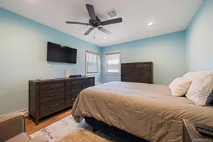 9 Sylvan St, Bay Shore, NY 11706 - Photo 16