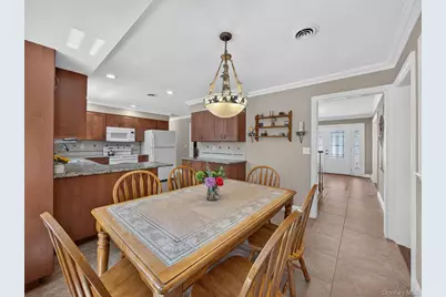 7 Gregory Street, New City, NY 10956 - Photo 16