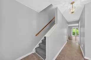 10 Squires Gate, Poughkeepsie, NY 12603 - Photo 4