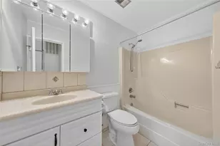 10 Squires Gate, Poughkeepsie, NY 12603 - Photo 20