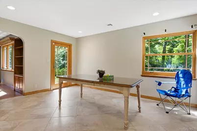 42 Cliff Road, Port Jefferson, NY 11777 - Photo 8