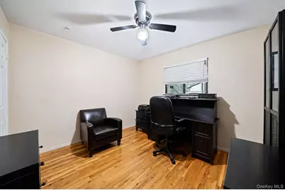 96 Fulton Boulevard, Commack, NY 11725 - Photo 32