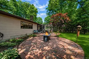 96 Fulton Blvd, Commack, NY 11725 - Photo 8