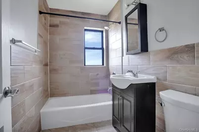 103 Lawson St Street #D, Hempstead, NY 11550 - Photo 12
