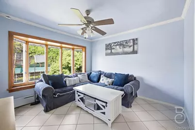 21-08 Ditmars Boulevard, Astoria, NY 11105 - Photo 16