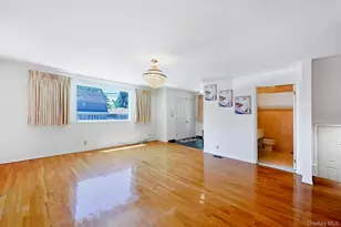 33-25 149th Pl, Flushing, NY 11354 - Photo 6