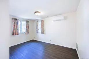 33-25 149th Pl, Flushing, NY 11354 - Photo 12