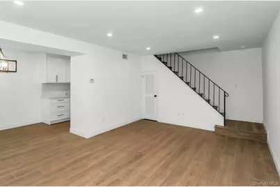 206 Storm Drive, Holtsville, NY 11742 - Photo 6
