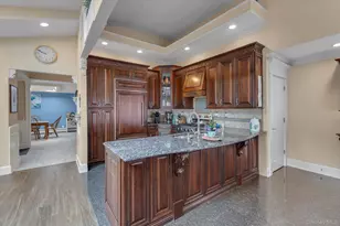10 Elf Ct, Bohemia, NY 11716 - Photo 10