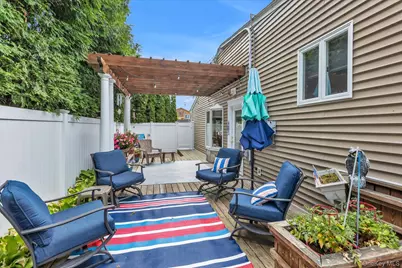 10 Elf Court, Bohemia, NY 11716 - Photo 22