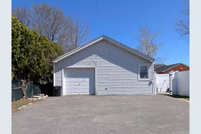 643 Midvale Avenue, East Meadow, NY 11554 - Photo 2
