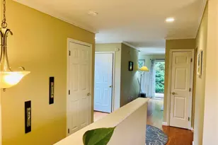 301 Kensington Way, Mount Kisco, NY 10549 - Photo 10