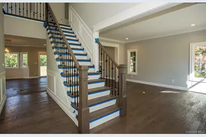 28 Fern Drive E, Jericho, NY 11753 - Photo 4