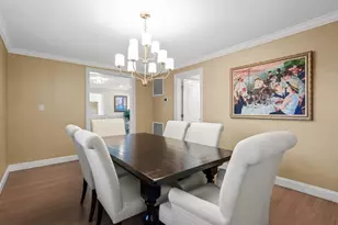 59 Franklin Pl, Great Neck, NY 11023 - Photo 8