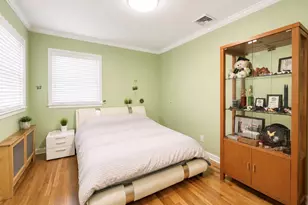 3 Carolyn Ct, Syosset, NY 11791 - Photo 12