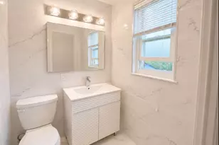 3 Carolyn Ct, Syosset, NY 11791 - Photo 16