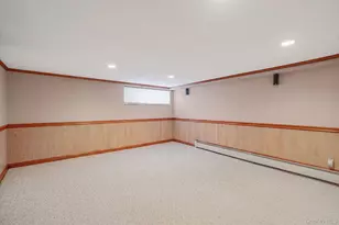 15 Wood Dr, Oyster Bay, NY 11771 - Photo 30