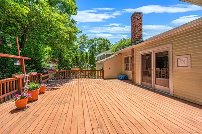 15 Wood Drive, Oyster Bay, NY 11771 - Photo 34