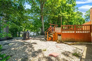 15 Wood Dr, Oyster Bay, NY 11771 - Photo 38